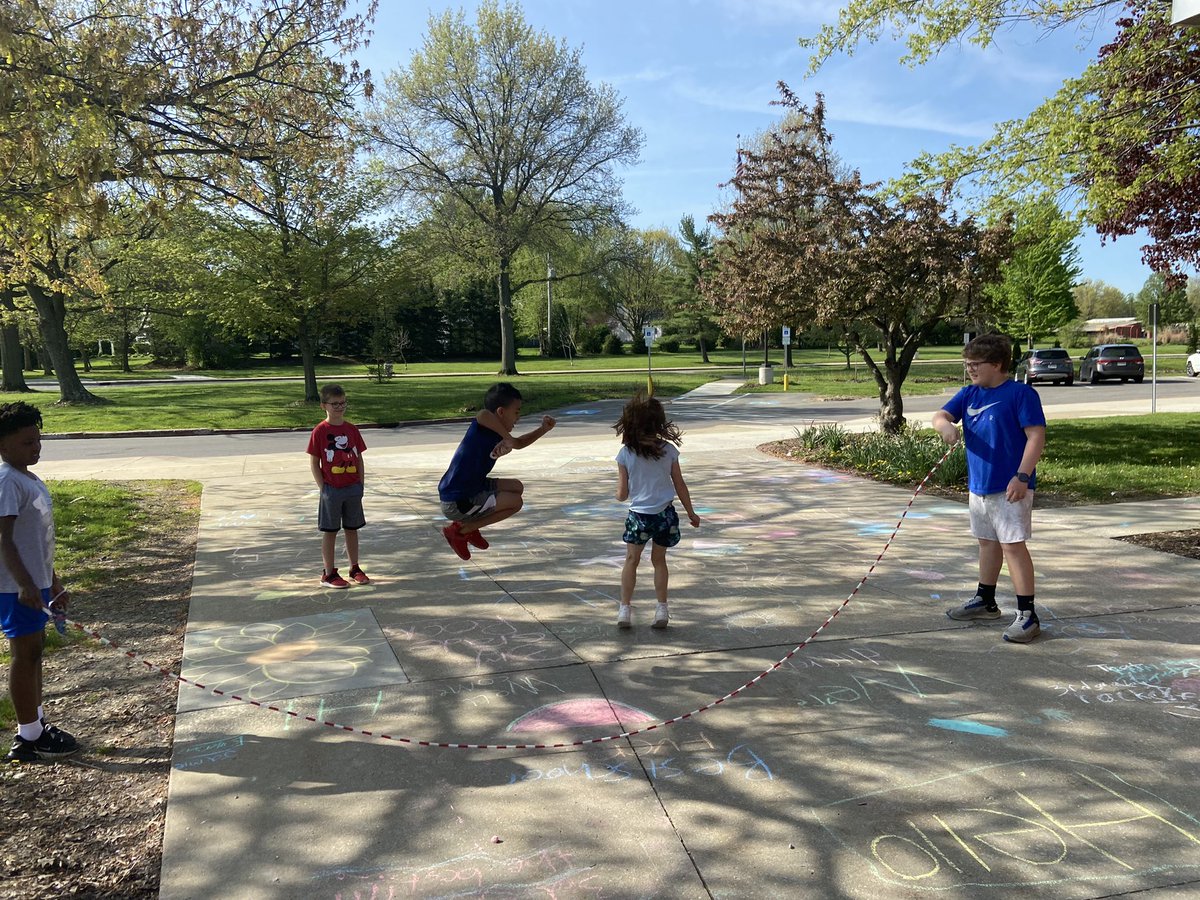 MrsMarshallB22's tweet photo. Another group enjoying some jump roping after reading,Jump In It’s Double Dutch!  #ewpride @MichelleMolchen @Mrs_Wanders https://t.co/Er8VSkD7v0