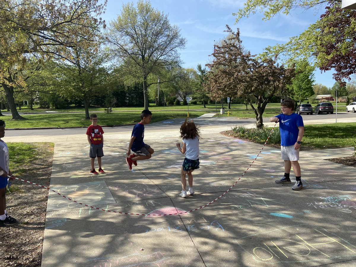 MrsMarshallB22's tweet photo. Another group enjoying some jump roping after reading,Jump In It’s Double Dutch!  #ewpride @MichelleMolchen @Mrs_Wanders https://t.co/Er8VSkD7v0