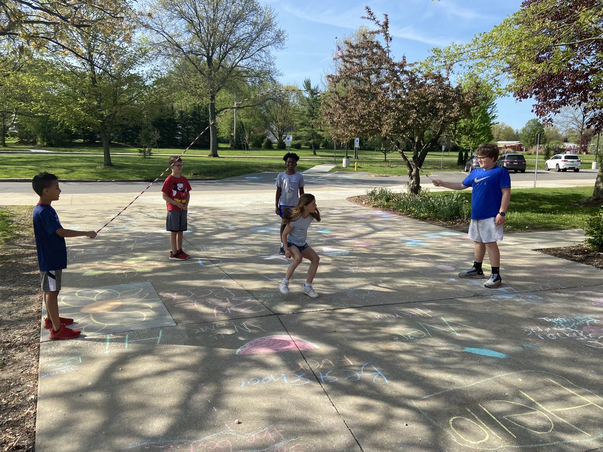 MrsMarshallB22's tweet photo. Another group enjoying some jump roping after reading,Jump In It’s Double Dutch!  #ewpride @MichelleMolchen @Mrs_Wanders https://t.co/Er8VSkD7v0
