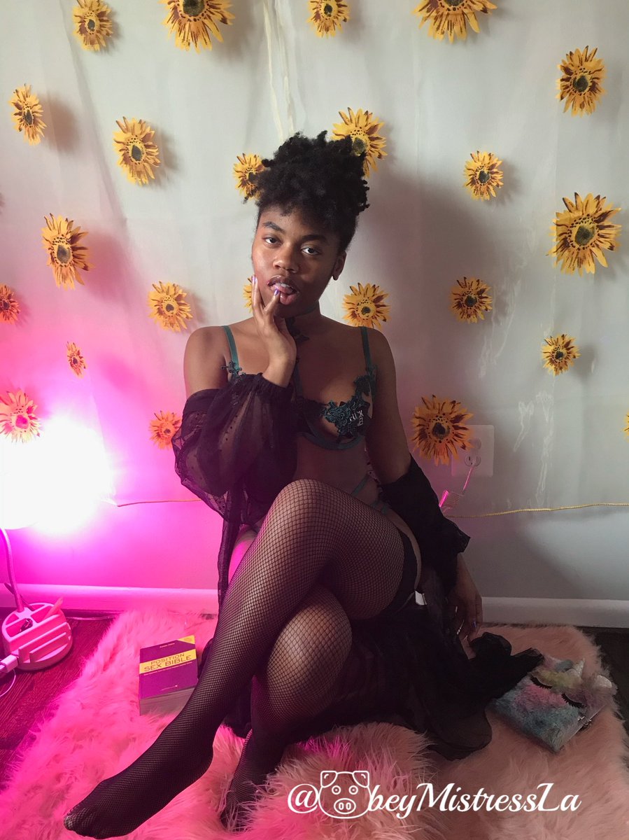 Mistress La 🙇♂️ tweet media