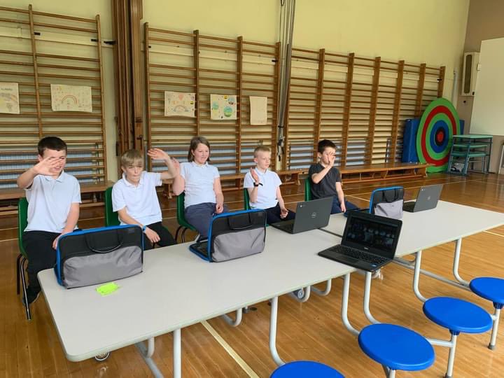 KillinPrimary's tweet photo. Our wonderful P6 children had their first meeting (arm chair aerobics) with their new buddies from the Falls of Dochart Retirement Home. We are so happy to be able to get back to spending time with our friends from across the road. https://t.co/oUUYbcjhDE