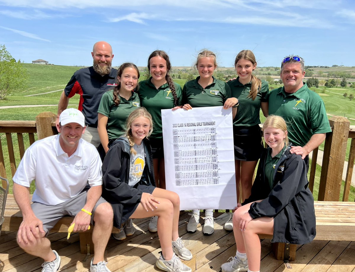 Stalbertsprtfan's tweet photo. Big day from the Saintes as they win their Regional Golf opener at Quail Run in Neola!!
Lainey Sheffield (Sr) was your winner, Alexis Narmi (So) was 2nd, Ava Hughes (Sr) was 4th and Ella Klusman (So) was 5th! https://t.co/WDuhaGZA8t