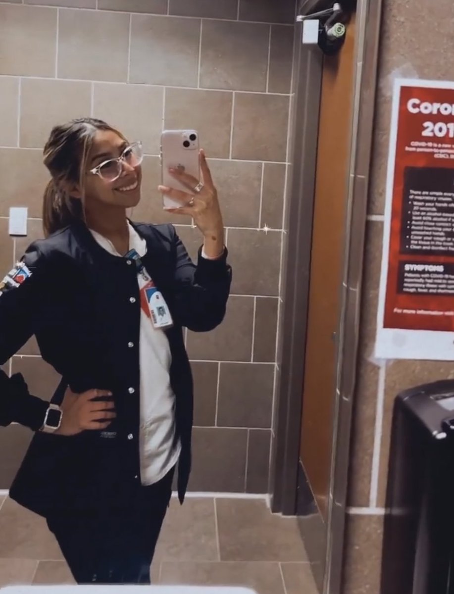 xostepph's tweet photo. hi. im done with my first semester of nursing school 📚🤓✨ https://t.co/wOse0Ru6Yt