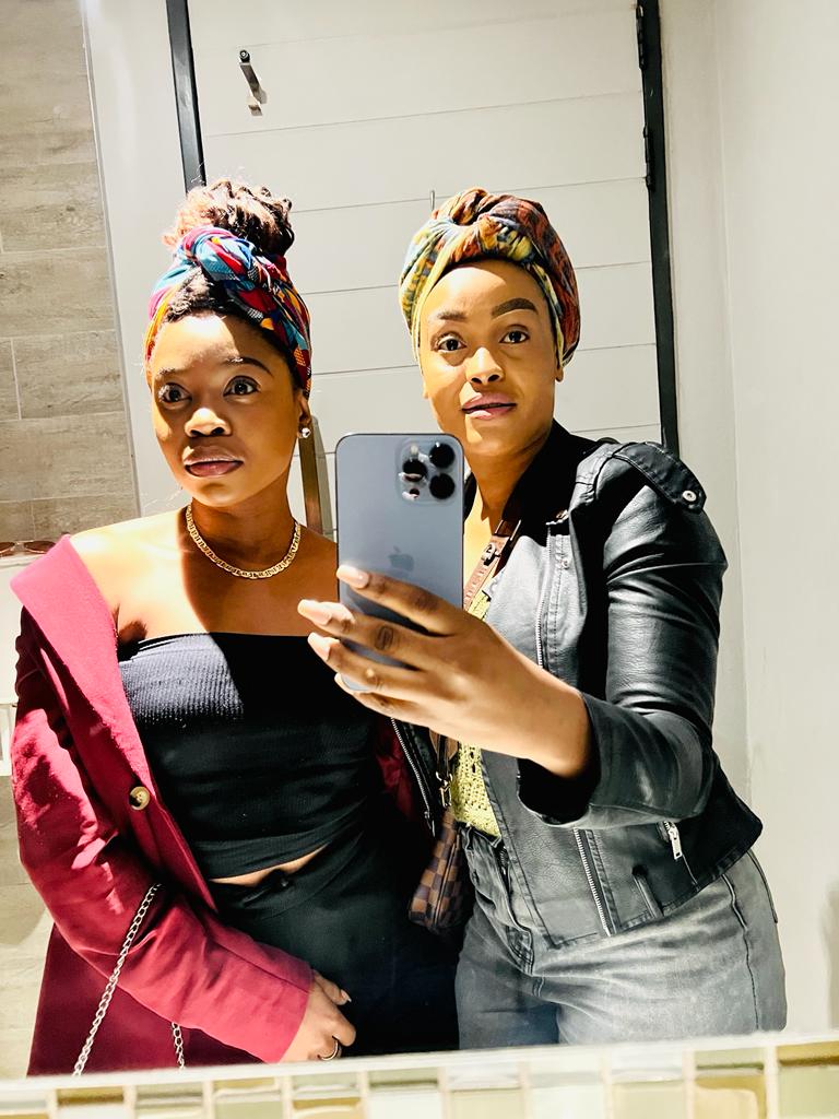 RTlaletse's tweet photo. Thank you Kaditshwene Musical for a good show.
.
#MarketTheatreLab
#kaditshwene
#theatre
#datenight
DAY 1 of our weekend celebrating being part of the Arts. https://t.co/AGN7XY1doc