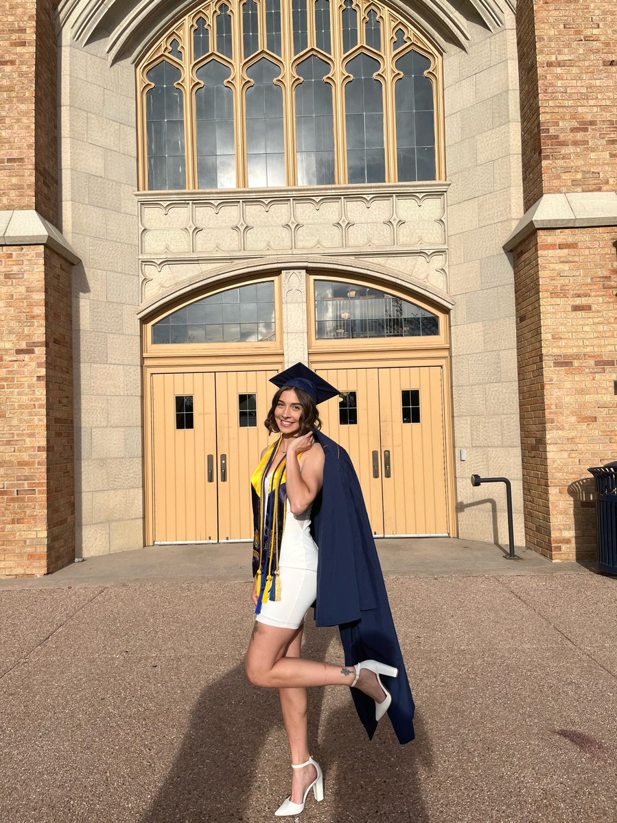 KayleeDeutsch13's tweet photo. Last week I finished with my time at UNC getting a BS in Recreation, Tourism, & Hospitality and a minor in Psychology. This August I will start at San Diego State in pursuit of a Sports MBA! So grateful for the opportunities I’ve had and excited for those to come! #UNCBearGrad https://t.co/ALoueVsQGY