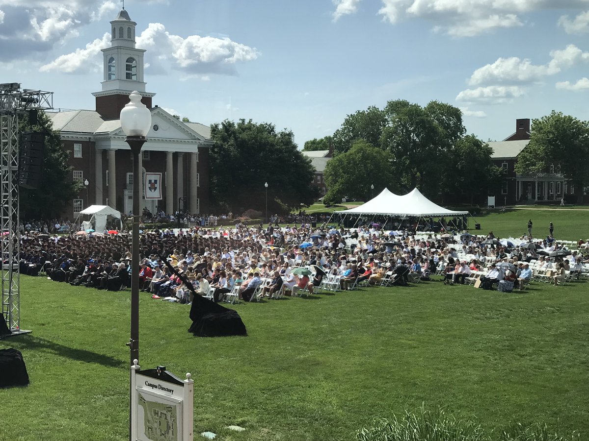 SBTS_Hispanos's tweet photo. #SBTSgraduation
#SBTShispanos https://t.co/bFkUBcTOrx