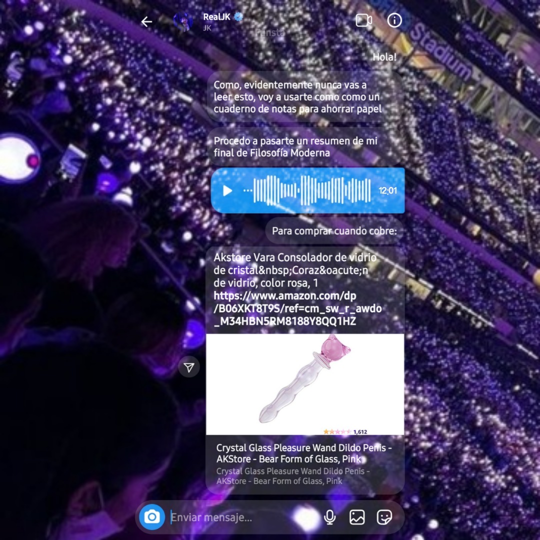 Yukii404's tweet photo. My idol 🎤 KookGiAU

Y¤¤ngi lleva unos meses usando el chat con su cantante favorito, Jungk¤¤k, como block de notas, pero para su mala (o buena) suerte, este responde al mensaje que le envió con el link de compra a un juguete sexual. https://t.co/gScjwnpeO2