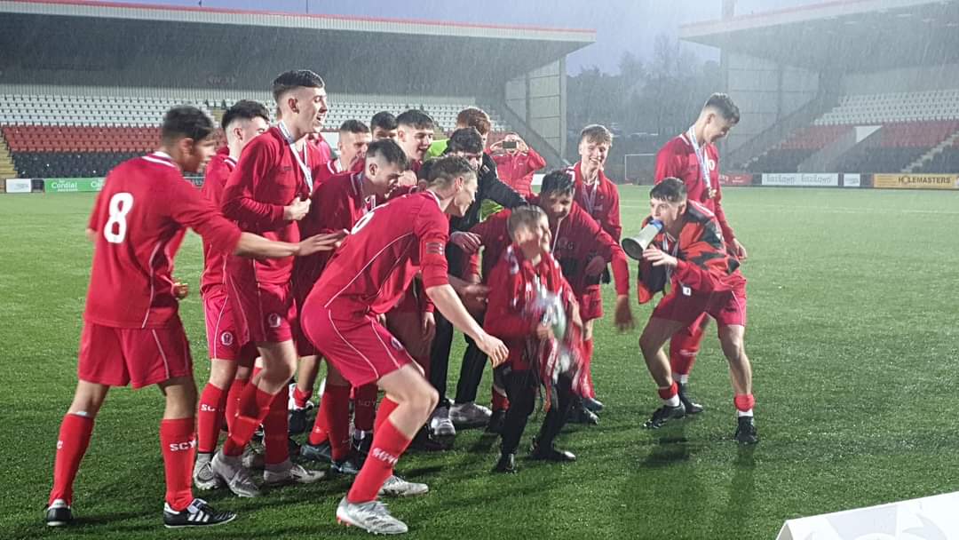 We won the cup .. We won the cup
🏆🏆🏆🏆🏆🏆🏆🏆🏆🏆🏆🏆🏆