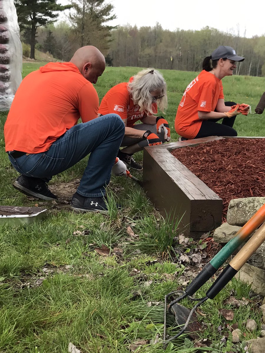 4105Home's tweet image. Camp freedom team depot #DoingMoreForVets