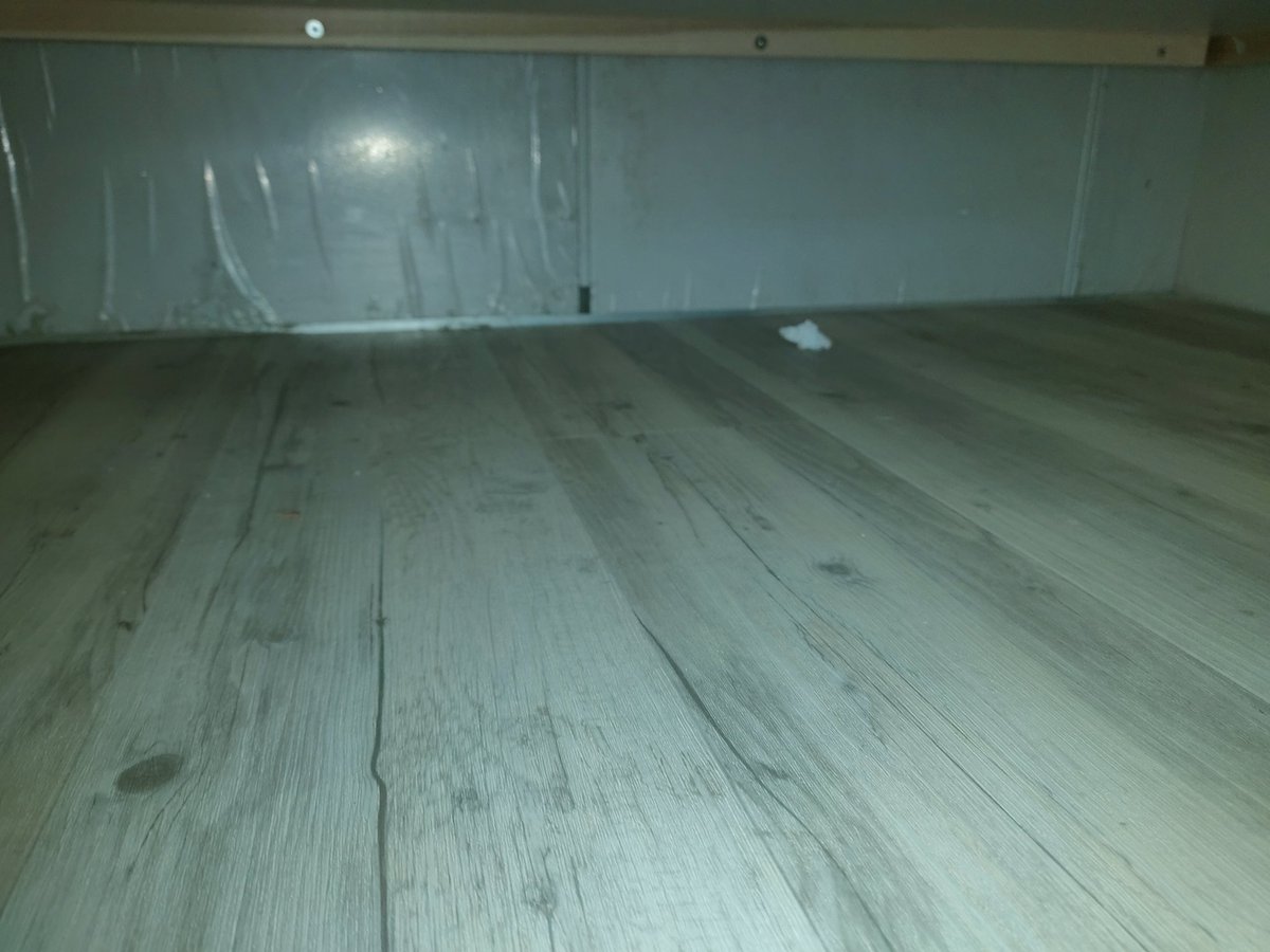 maria8eng's tweet photo. Limpieza en el #ferry #canariashuelva en @FOexpress #Fredolsen, pero luego dentro ponte la mascarilla. #COVID19 https://t.co/pb36t7DuTE