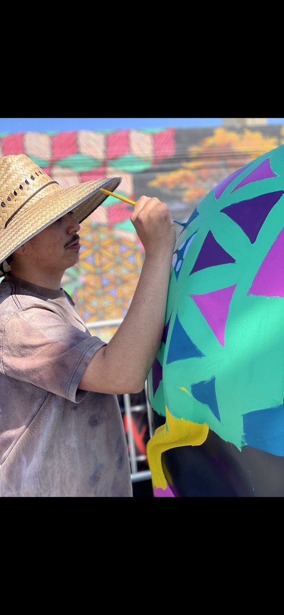ganja_yoyo's tweet photo. Painting live inside of Area 15 today ! Stop by and buy me a drank 😁😁 https://t.co/modIzYd7WZ