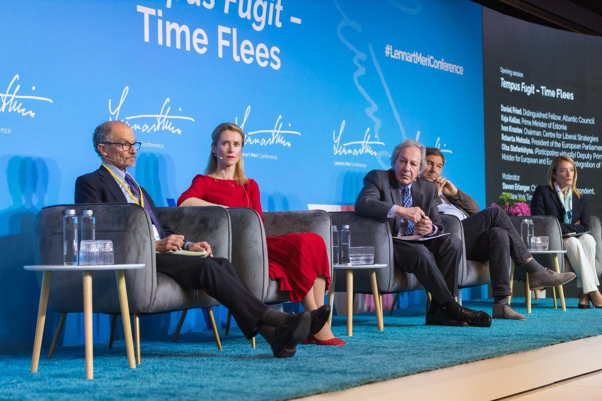 kajakallas's tweet photo. Honoured to speak at #LennartMeriConference

Deputy PM @StefanishynaO leaving due to air raid siren in 🇺🇦 drove home it’s no drill. How we act now matters. As @AmbDanFried said, Lennart Meri would tell us: keep fighting.

Thanks also
@robertametsola, Ivan Krastev, @StevenErlanger https://t.co/BCOCjdPZ93