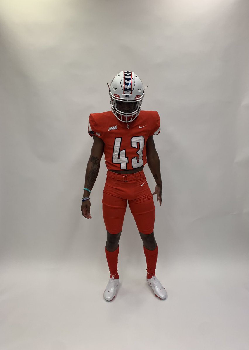 KeatingJaden's tweet photo. Had a great time at @DuqFB Thanks @CoachMikeCraig and the coaching staff for the invite!! https://t.co/1CUnvzH0xb