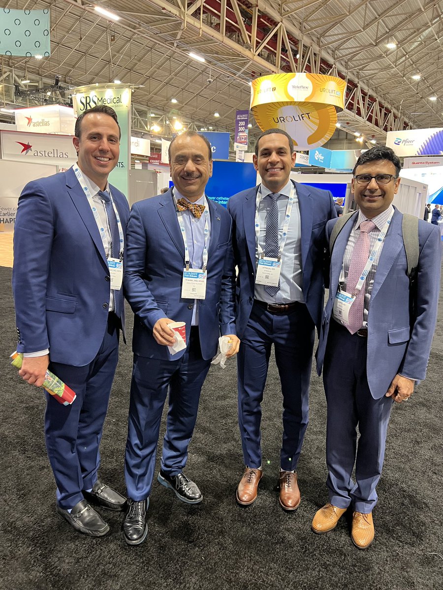 William_Atallah's tweet photo. Sinai Blue representing at #AUA2022 @AshTewariMD @MantuGuptaMD @KAttallaMD @MountsinaiUro https://t.co/LIyNWzma8H