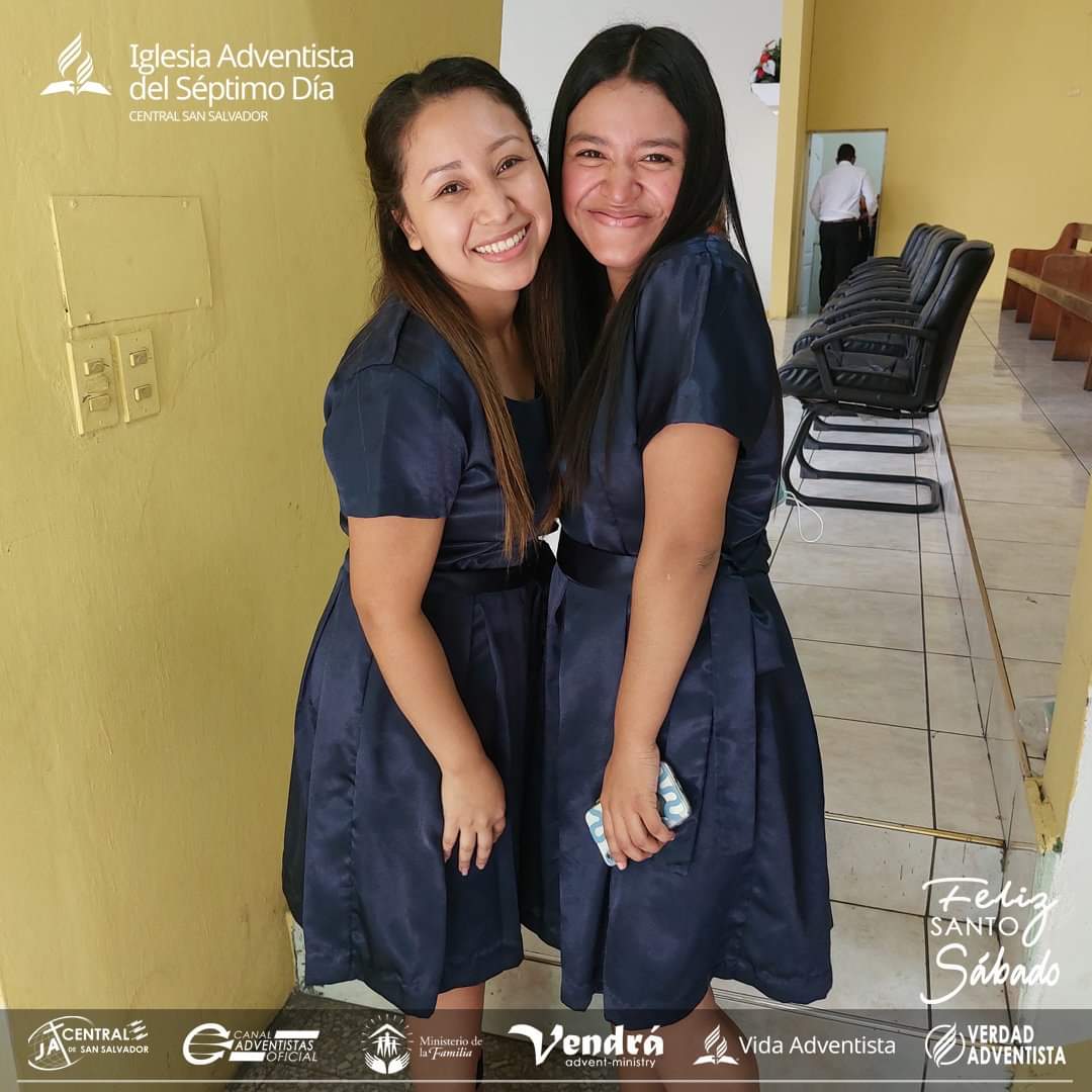 VendraAdvent's tweet photo. ⛪ Familia Adventista Central #SanSalvador 🥰❤🇸🇻
#vendrasv #vendraelsalvador #ElSalvador #CristoVienePronto #FelizSabado #HappySabbath #AdventistasSv #AdventistasDIA #adventista @iasd_centralss https://t.co/Ze7vkFsAve