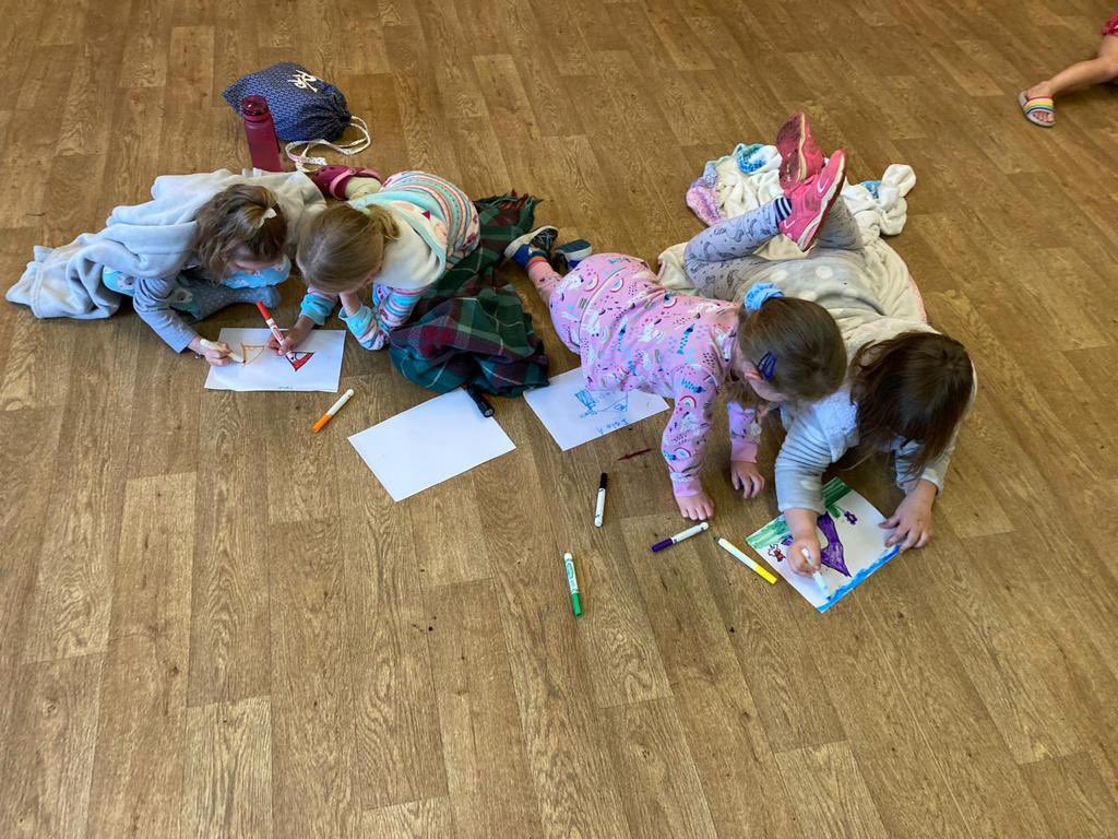 Garstang1st's tweet photo. We have been working on our Camp skills builders ⛺️ making our own tents and designing campsites 🏕 #welovetheoutdoors @garstanguiding @GG_LancGarstDiv https://t.co/tvLGesVzZh