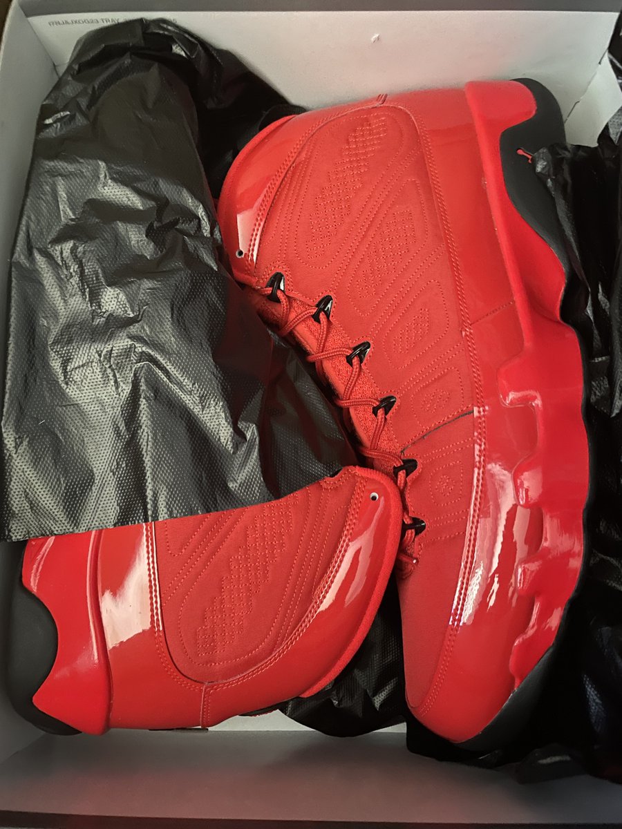 HoloFlips Success tweet media