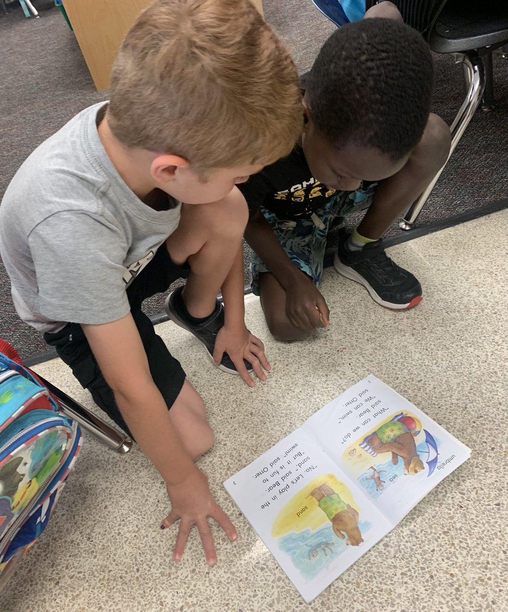 hhkiker's tweet photo. It was such a treat to have a visit from our friends in Mrs. Brown’s Kindergarten class! Pre-K really enjoyed reading and finding sight words with you. Thank you so much for coming! ❤️ @Les_Charbonneau @TISD_PreK @TISDLES1 https://t.co/GwVQ5aTOia