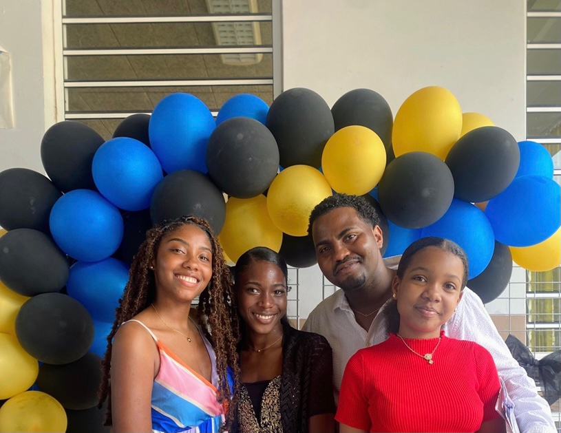 College Edouard GLISSANT tweet media