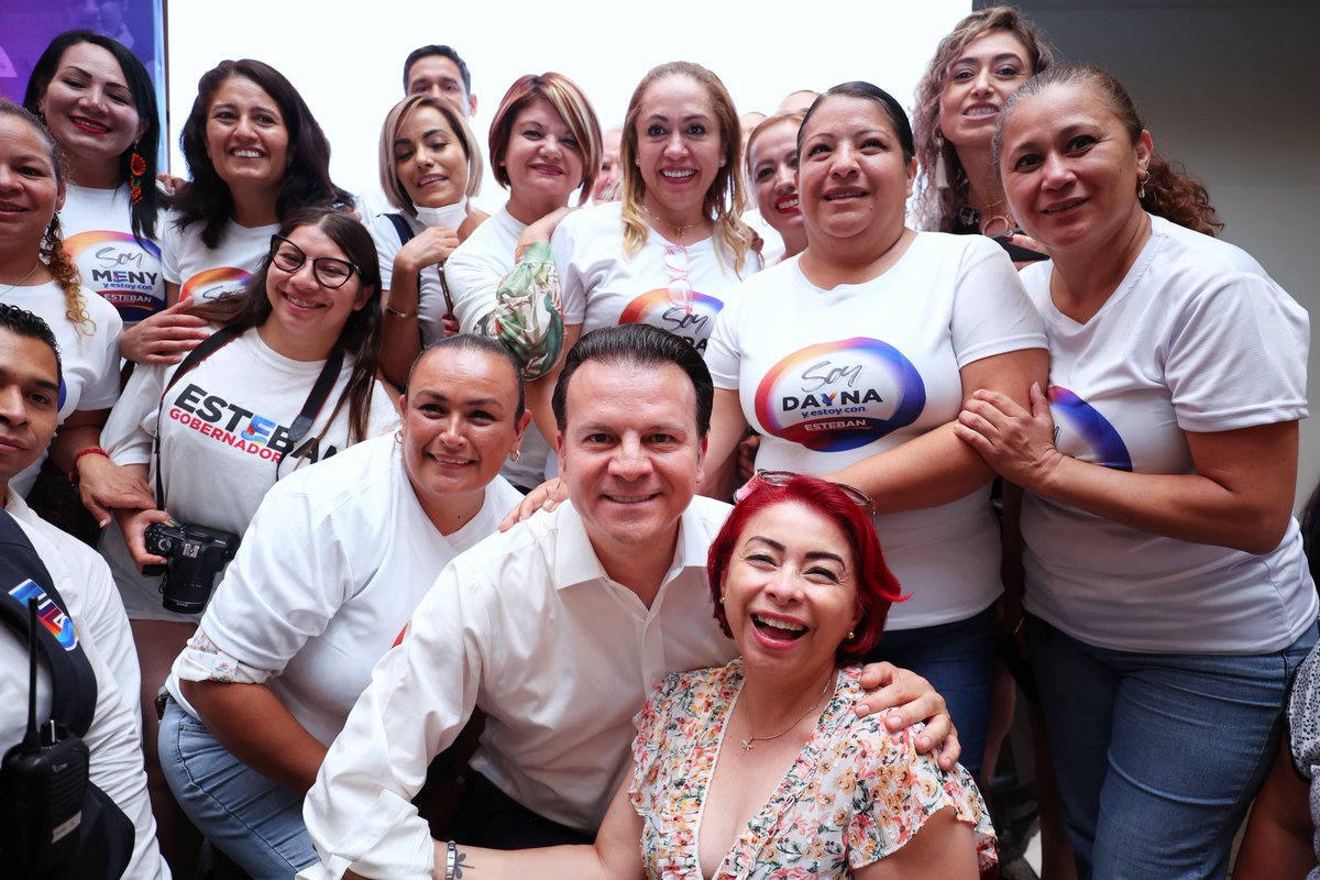 EVillegasV's tweet photo. ¡Defenderemos el sector salud para que los servicios sean próximos, accesibles y de calidad para las y los duranguenses! #DefendamosDurango #ConTrabajoYValor #VaXDurango https://t.co/ke89f8semE