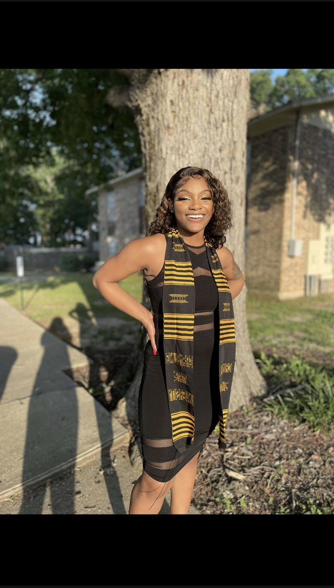 Finally finished but it’s only the beginning 🎓👩🏽‍🎓                                          #gramfam22  #HBCUGrad