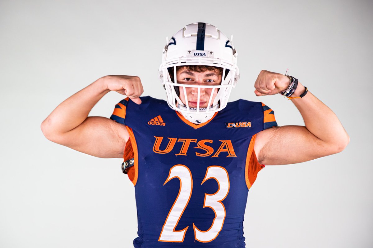 Had a great time at @UTSAFTBL! Thank you @Dylan_Sams21 & @Coach_CRoberts for y’all’s time and the invite. Can’t wait to be back! #210TriangleOfToughness @Coach_Hardin @CoachJacksonTJK @coachBrian_Egan @HKA_Tanalski