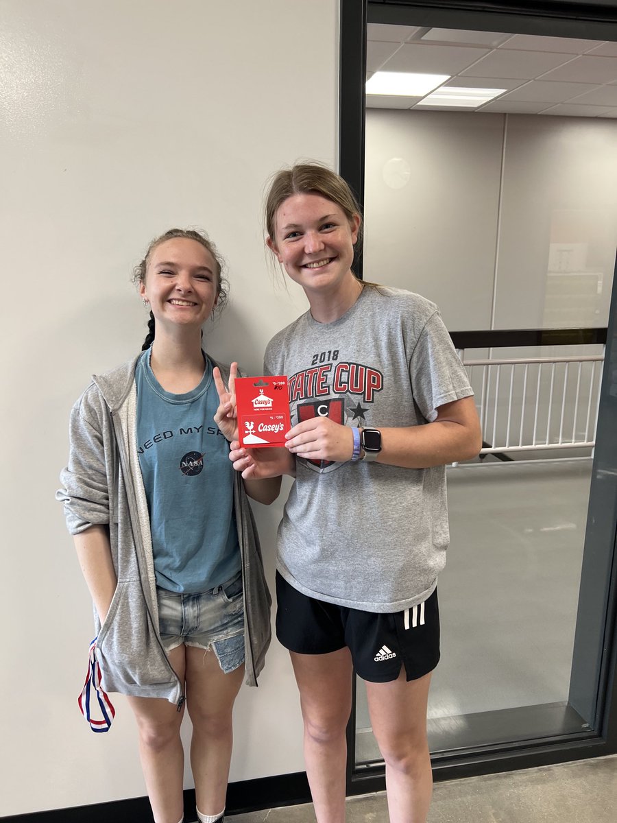 dmpeachy's tweet photo. Winners of the Solon Amazing Race 2022!! #hiatus #solonstrong https://t.co/uJ52CRGkzm