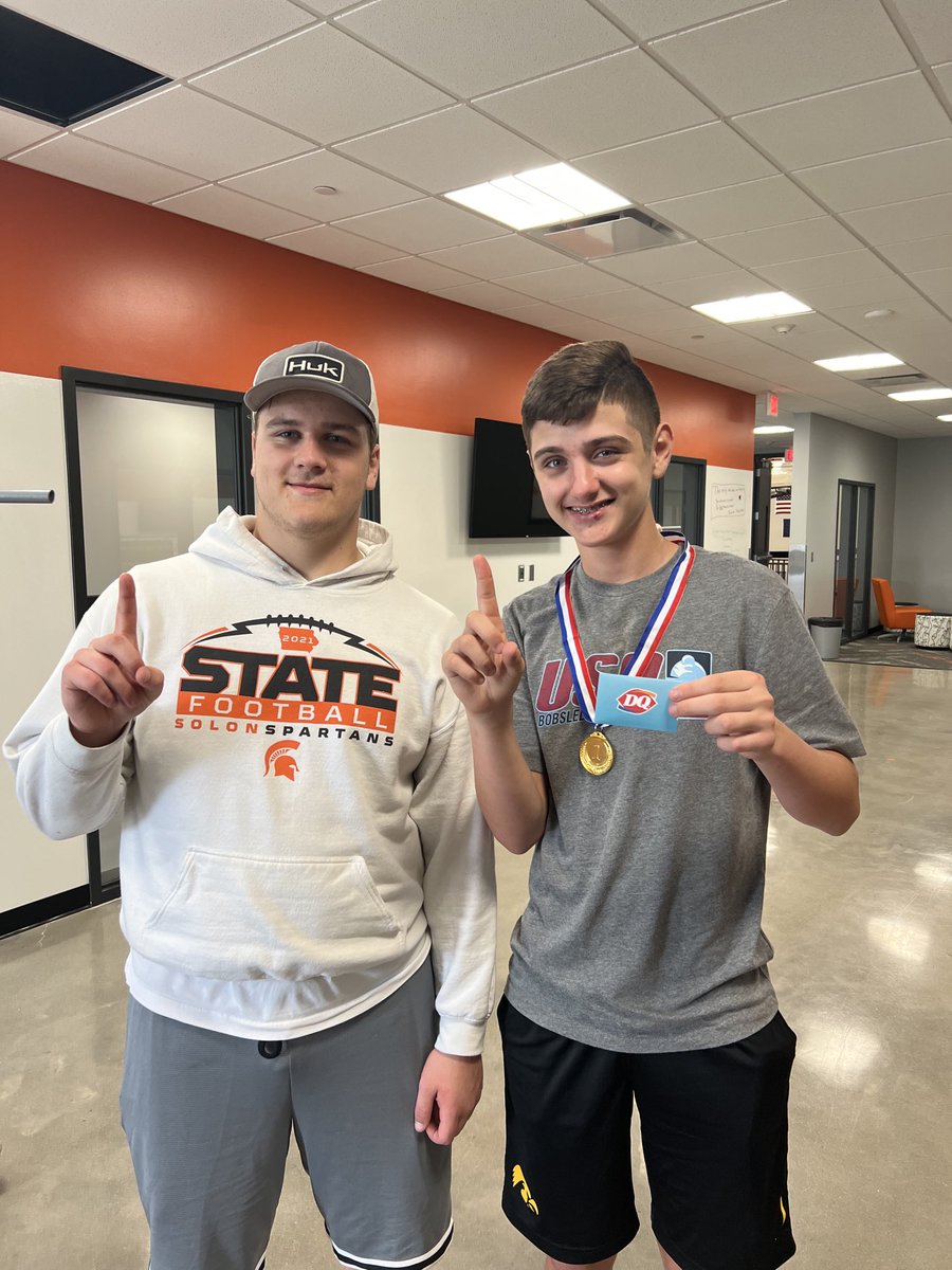 dmpeachy's tweet photo. Winners of the Solon Amazing Race 2022!! #hiatus #solonstrong https://t.co/uJ52CRGkzm