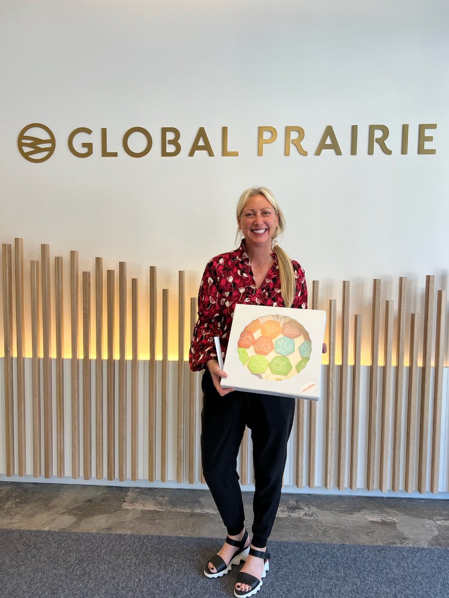 KCRising's tweet photo. #HorizonKC is powered by many (58% diverse suppliers.) Thank you from the #KCRising team! Together, we are driving toward an ever better tomorrow for all of us. @MARCKCMetro @ithinkKC @kcchamber @AugeoMarketing @yoodlecx @justswoon @globalprairie @SeguraMarketing https://t.co/uuo8e9zPHz