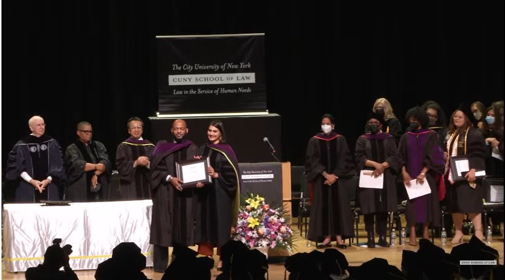 jeenashahesq's tweet photo. Honored to have received the Outstanding Professor of the Year award from the amazing @CUNYLaw class of ‘22.

We ended Con Law in 2019 reciting @mespadapoet “Imagine the Angels of Bread.” I invoked it again today as these students become the lawyers our struggles need today. ✊🏽 https://t.co/GTxpKdzHVI