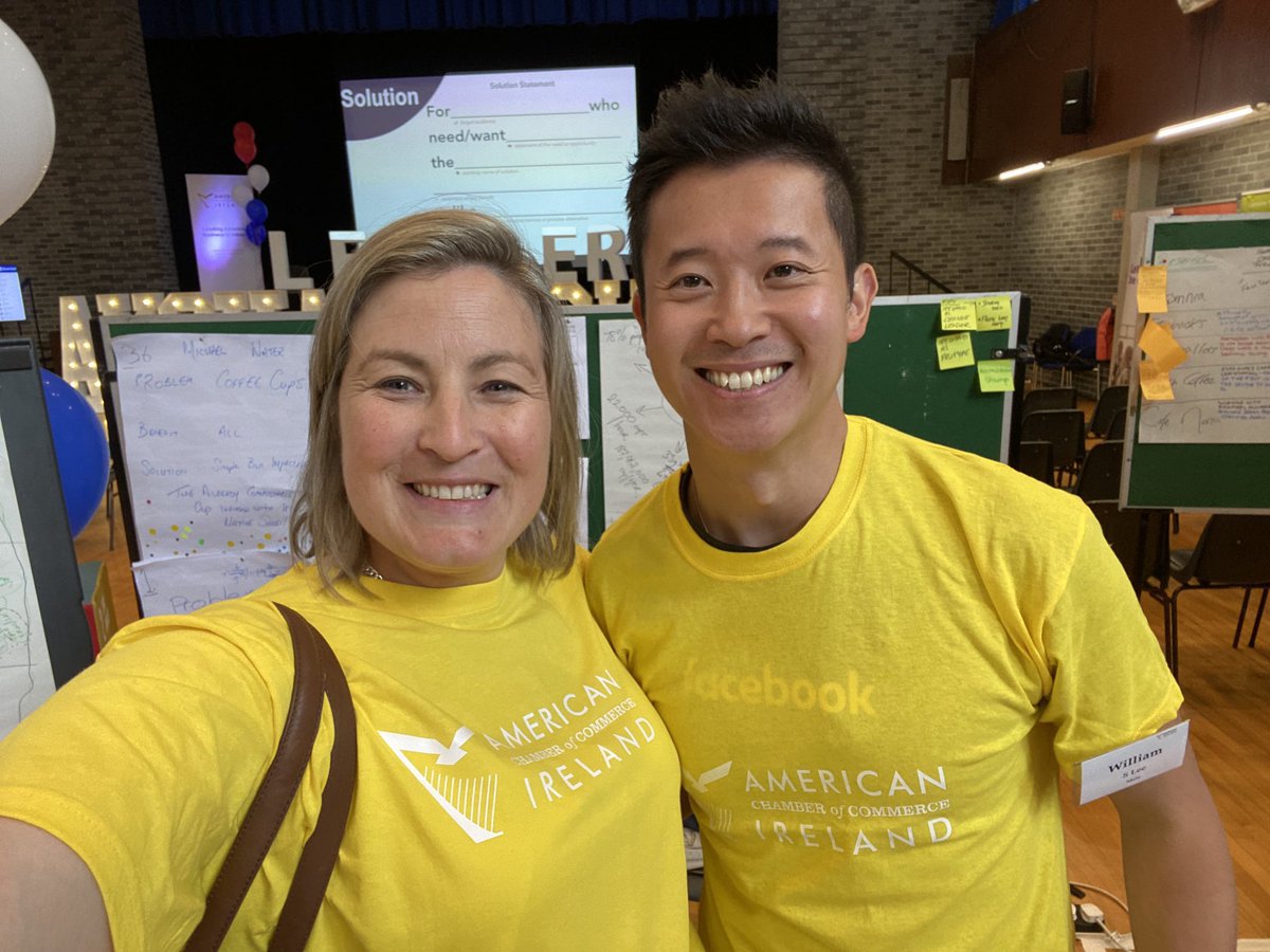 CGrounders7's tweet photo. It’s the friends we meet along the way: Part II #Emergenetics yellows selfie with @Beee_Cough ✌️#AmChamHackers https://t.co/DrYjBUhwH6