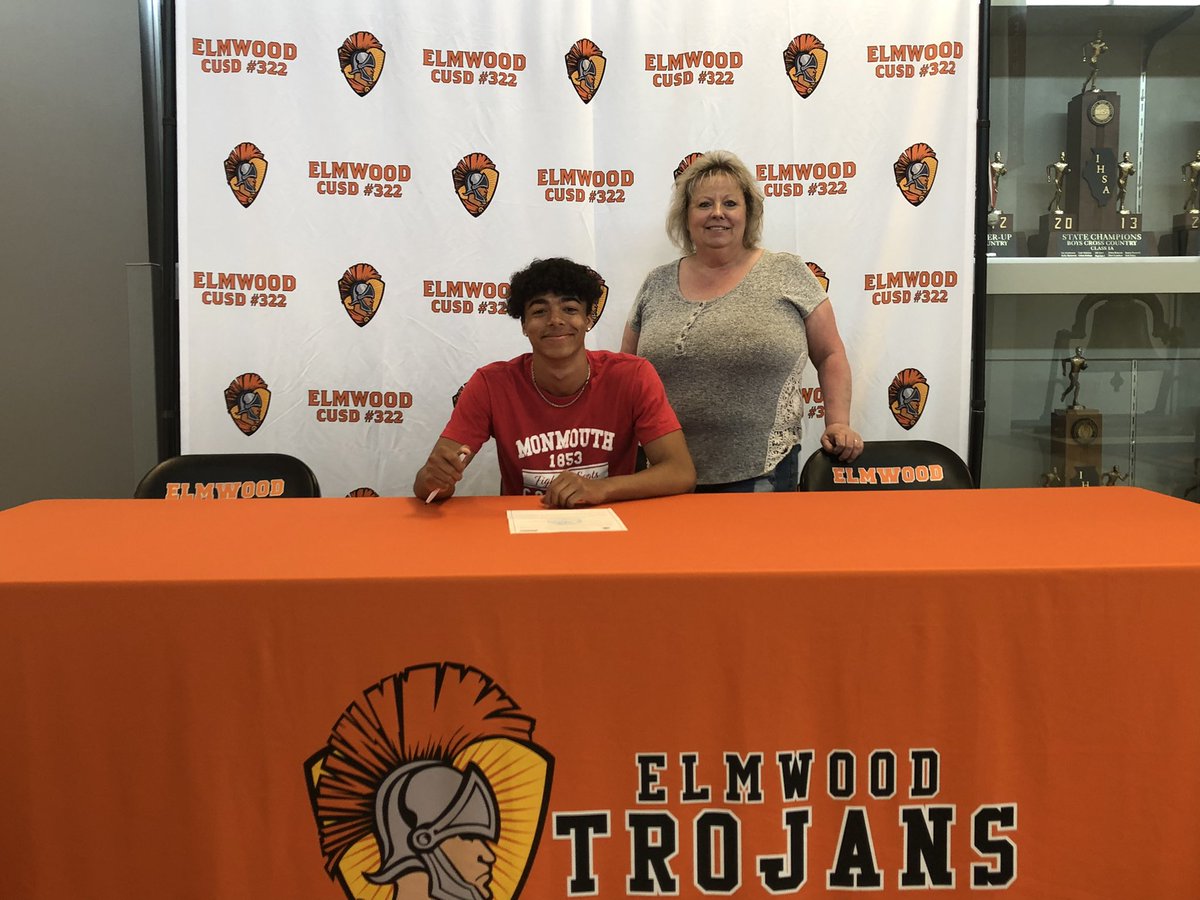 AnthonyTMcCoy's tweet photo. Good luck to Johnny! His EHS story has a couple more track meets but his future is 2-sport college athlete. #trojanforce322 https://t.co/ewKy5vVes7