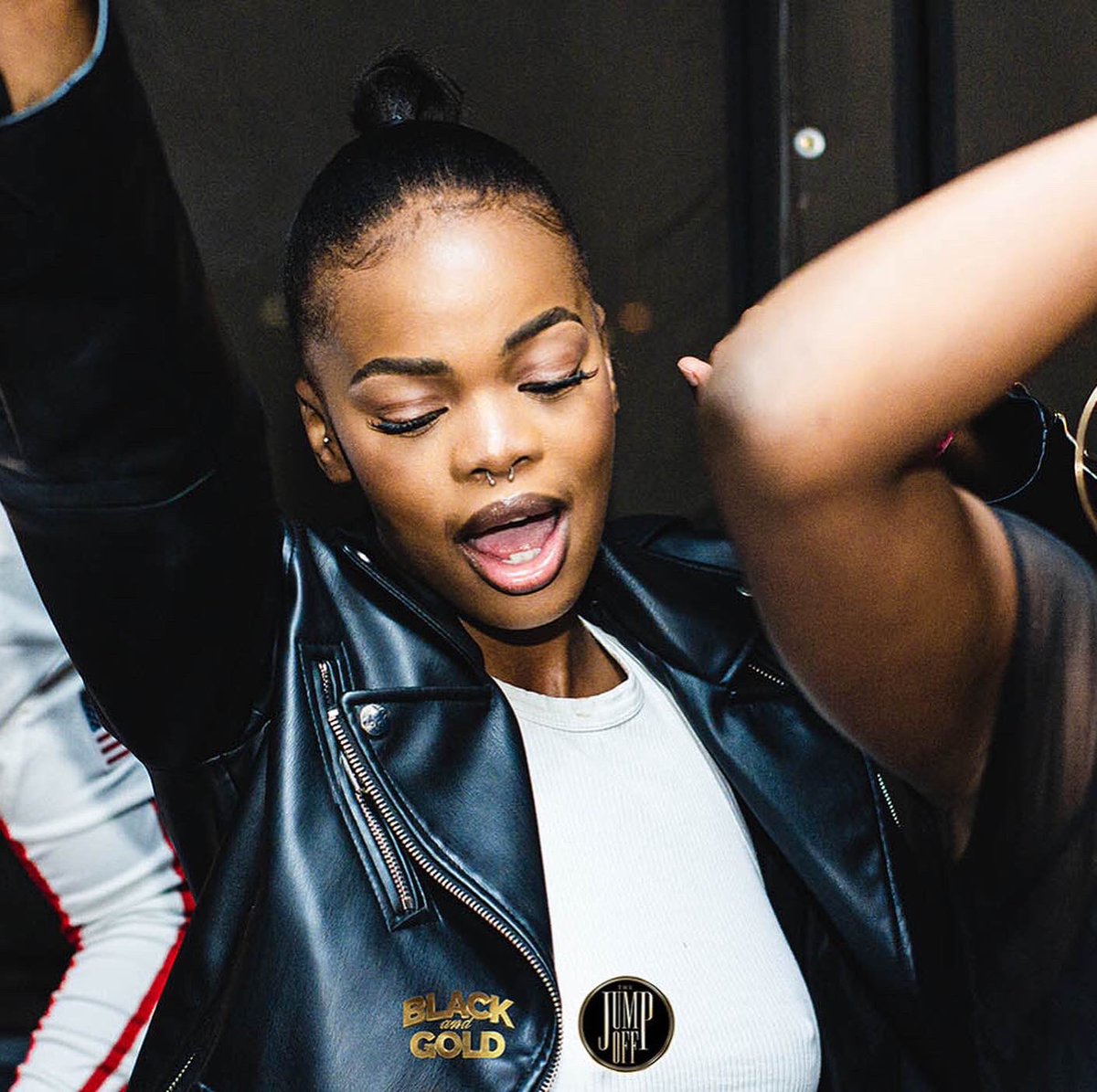 TJO_thejumpoff's tweet photo. #TBT @theboxshopsa <<<< ThrowBack To Black And Gold!! It’s always a JUMP OFF when we come around. #TJOTheJourneyContinues 
>>>>>>>> #HomeComing22 up Next! It’s #TJO baby https://t.co/MKqE4MxYG5