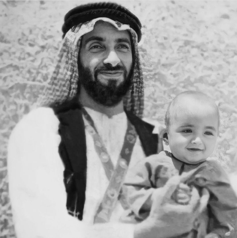 i_asmsm's tweet photo. ١٣ مايو ٢٠٢٢

وَطنًا فَقَدَ أَباه مرةً أُخرى

#الشيخ_خليفة_بن_زايد_في_ذمة_الله 
#إنّا_لله_وإنّا_إليه_راجعون 💔💔 https://t.co/IzRasPPlzs