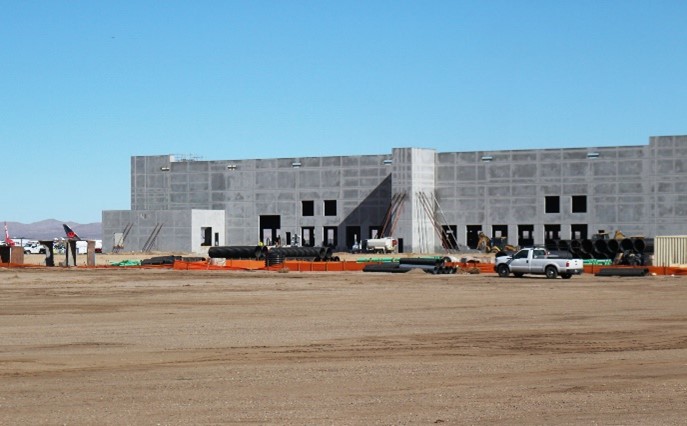 cityofvv's tweet image. The #cityofvv is experiencing explosive growth particularly at our Southern California Logistics Airport.  Currently, four large industrial buildings are under construction at our #SCLA, including an Amazon Fulfillment Center.    #EconDevWeek22