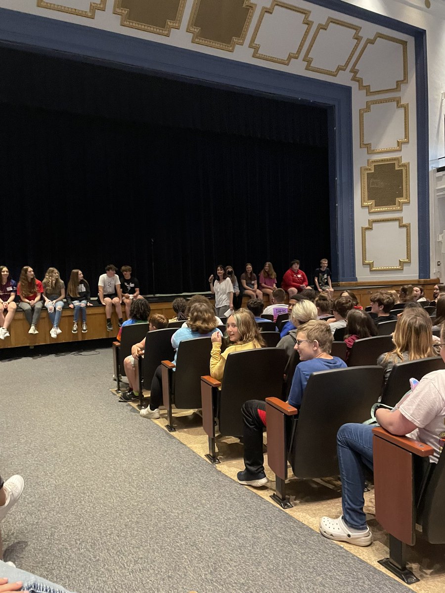 Christina tweet media