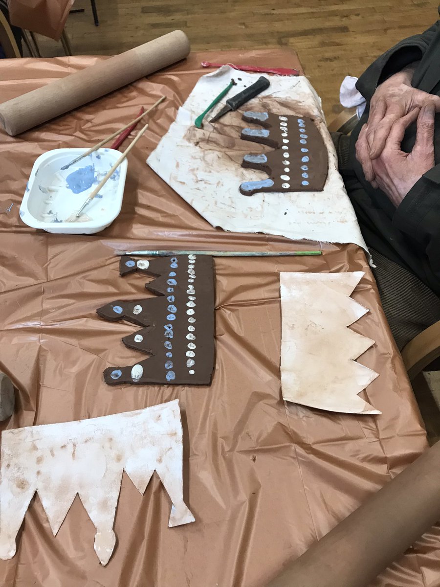 Busy Creative Clay session this week. 64 crowns made. 70 will be displayed in The Hub Garden to celebrate The Queen’s #PlatinumJubilee  Next session 26th May 4pm to 6pm. <a href="/ace_national/">Arts Council England</a>  @lottogoodcauses <a href="/CFStaffordshire/">Community Foundation Staffordshire & Shropshire</a> <a href="/LLStaffordshire/">Staffordshire Lieutenancy</a>