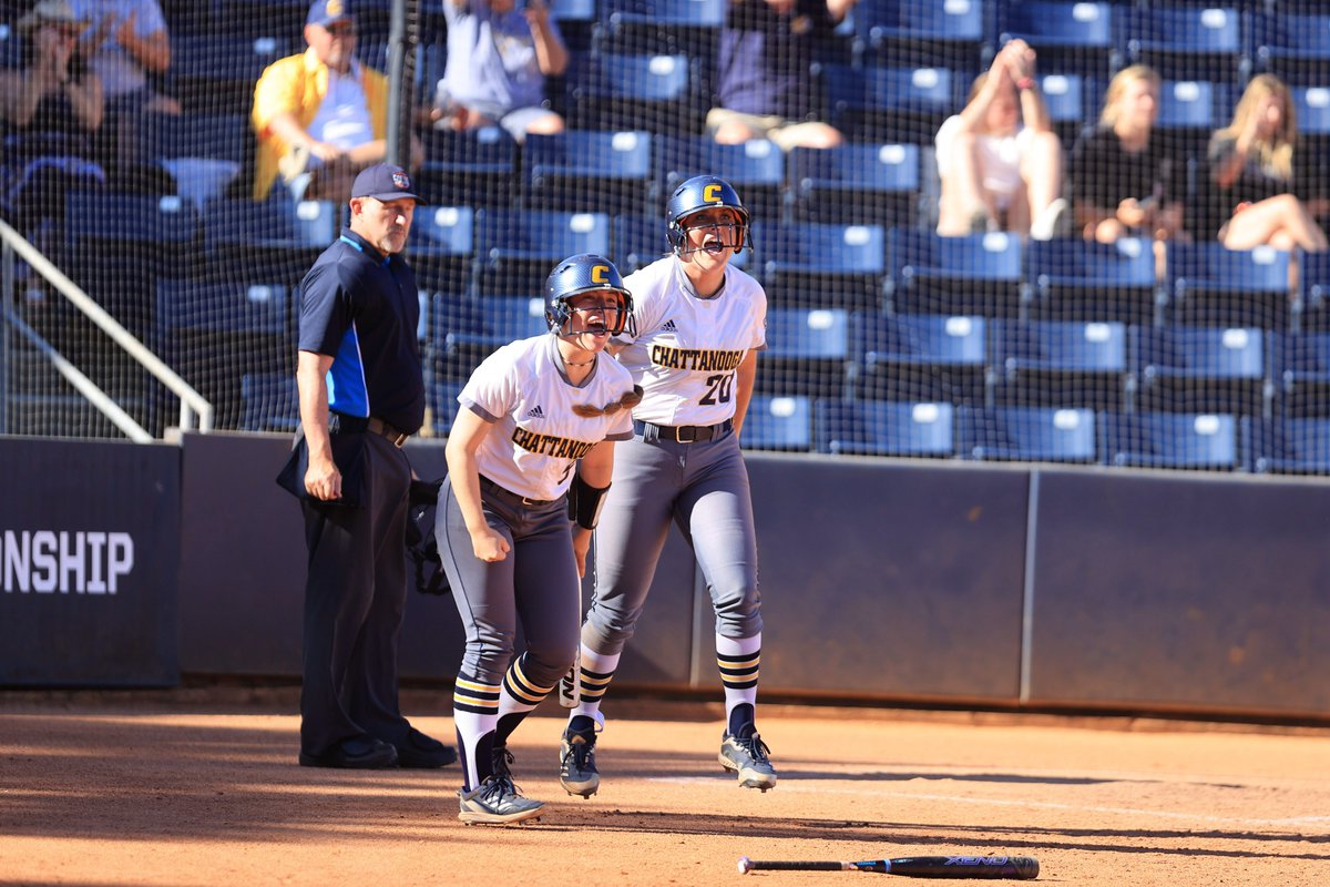GoMocsSB's tweet photo. 𝐓𝐡𝐞 𝐦𝐚𝐭𝐜𝐡𝐮𝐩 𝐢𝐬 𝐬𝐞𝐭. 

No. 3 Chattanooga vs. No. 1 UNCG
📅 Saturday, 1 PM 

#GoMocs https://t.co/DxABxEGoJj