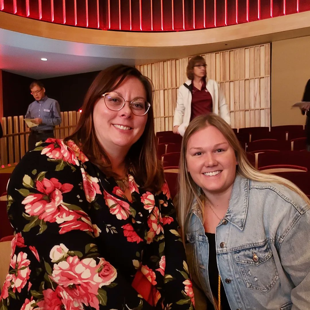 VCSUKHP's tweet photo. CONGRATULATIONS to KHP senior award winners!!

Athletic Training: Tabitha Muncy,  Strength and Conditioning: Makayla Wetzel, Sport Management: Westley Johnson, Exercise Science Rehabilitative Studies, McKenna Taylor, Health and Physical Education: Katie Juarez

SO proud of you! https://t.co/PpncL4ip4Y