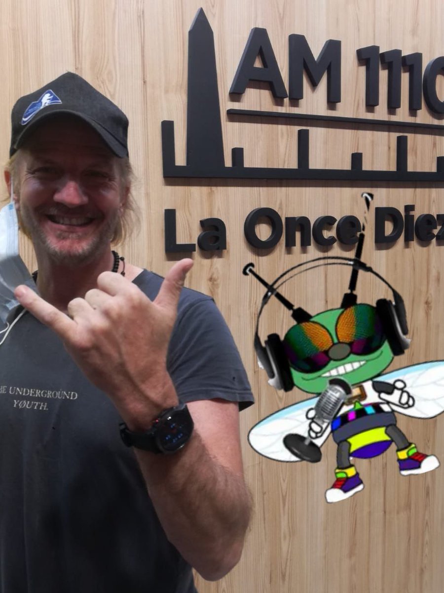 [#LaPlumaDeCaly] Volvé a escuchar a <a href="/Facundo_Arana/">Facundo</a> en #PorSiLasMoscas con <a href="/MoskitaMuertaOk/">MOSKITA</a> en la @ferialibro 

Nota completa: bit.ly/3Pmvyy7