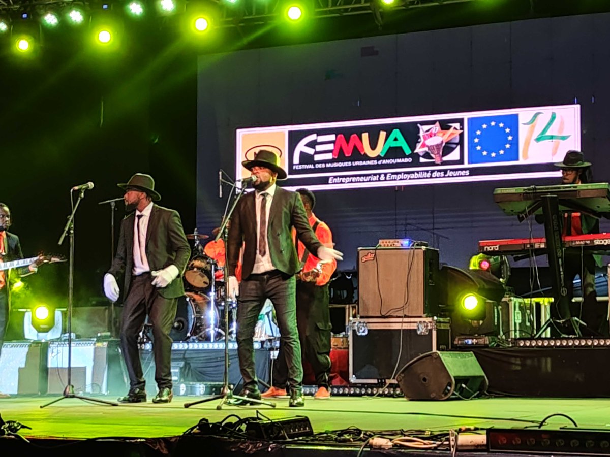 RTIOfficiel's tweet photo. Felix Wazekwa en action au #FEMUA14.
Congo oyé!!! #RTImusique https://t.co/RE10C1sFCo
