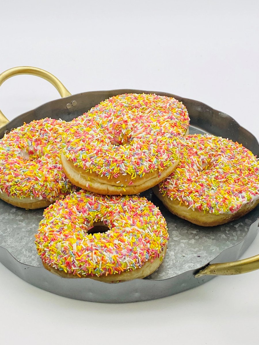 A huge well done to our Year 6 children on the completion of the SATs this week! They worked so well to prepare themselves and then with incredible perseverance to complete them…..then enjoyed a lovely donut late Thursday morning 😋 😊