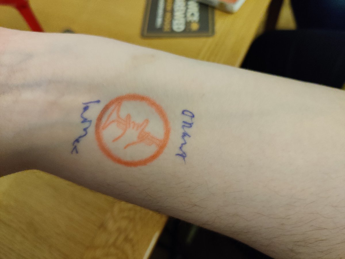 SpylawFanBase's tweet photo. OMG love my new tattoo! Can't believe Oli and Iain are permanently with me 💕🥰🥵 https://t.co/9n3txgv0Sb