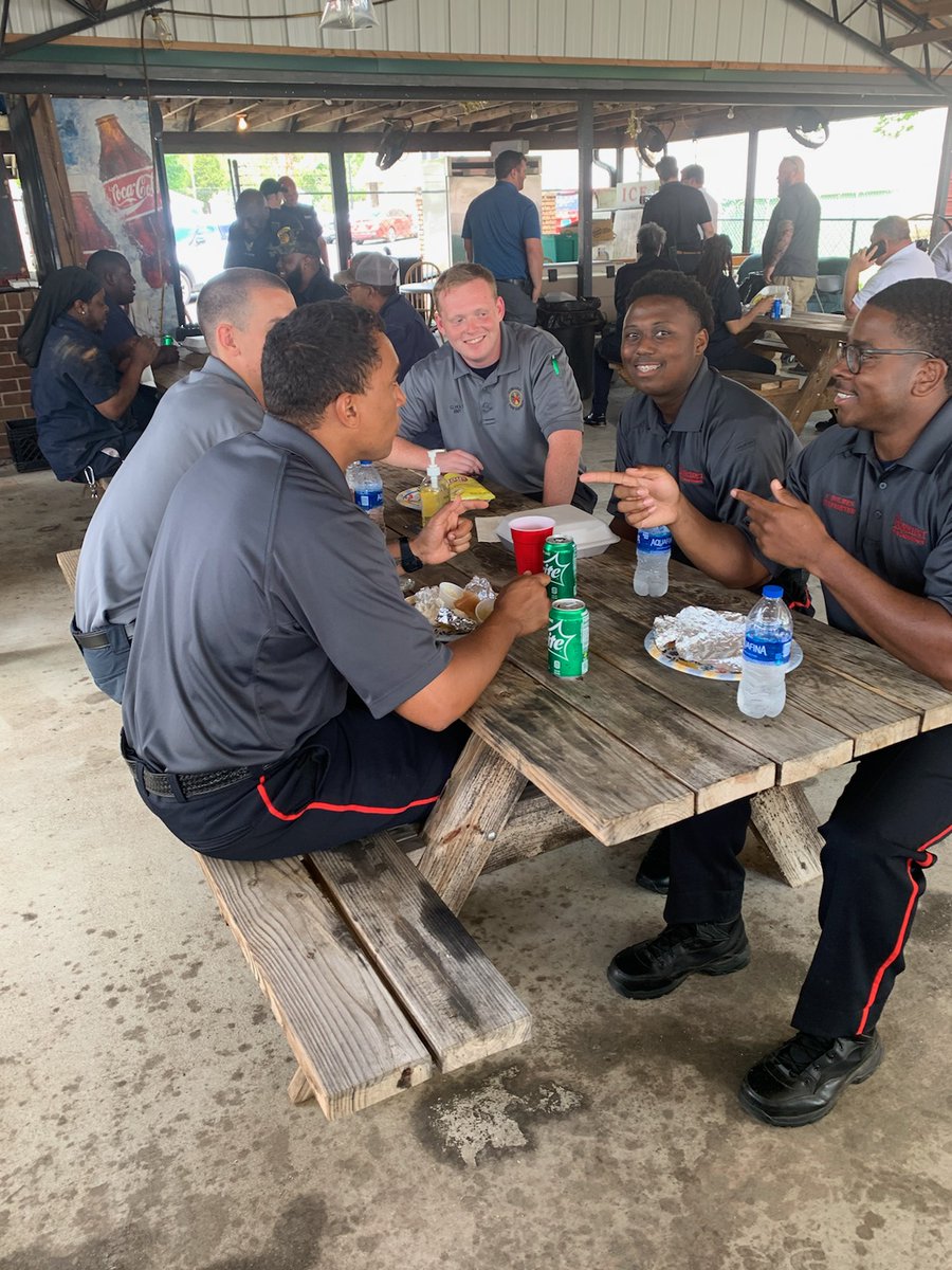 RegParamedics's tweet photo. https://t.co/2gSZbYsbUB