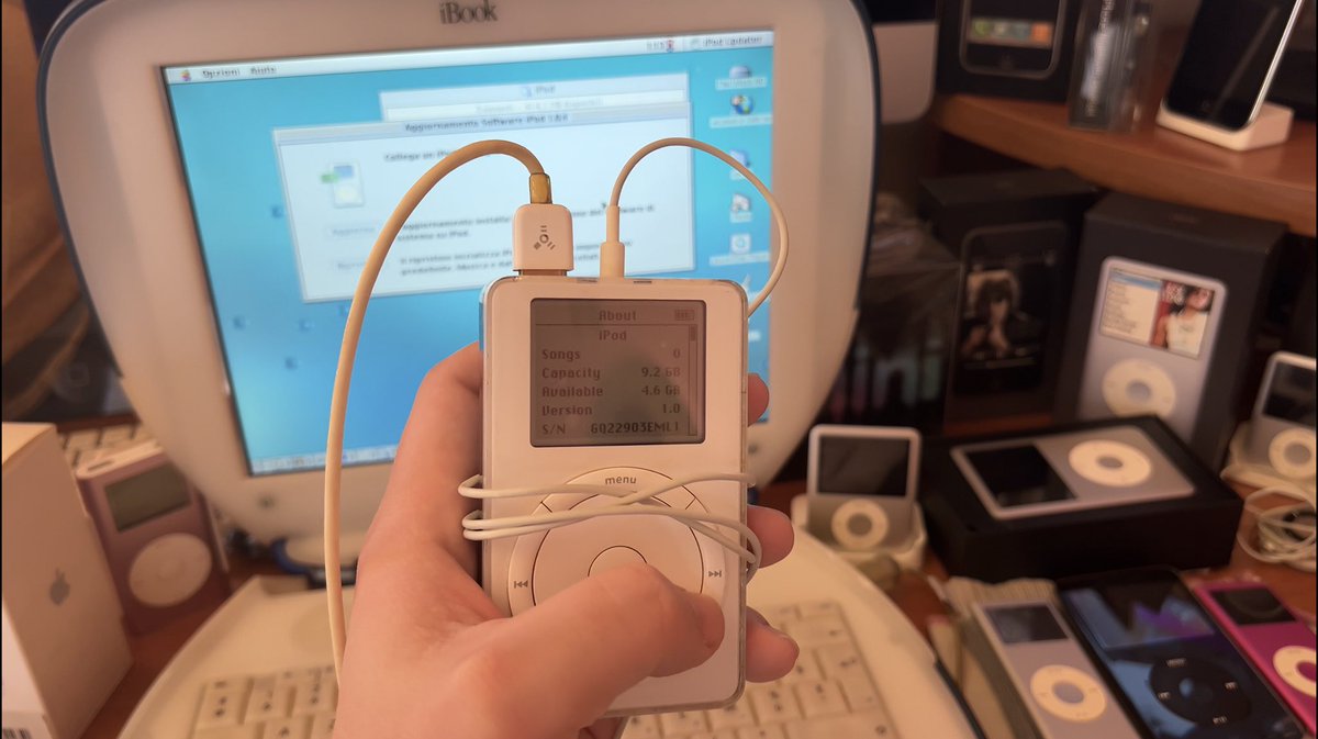 Ric_iDex_1996's tweet photo. Downgrade your #iPod (Scroll Wheel) to the iPod Software 1.0!
https://t.co/4m7a82ScOr
#1stiPod #iPod1stgen #iPodScrollWheel #iPod2001
#iPodclassic
10 GB models will be capped at 5 GB though as at the time of 1.0* only the 5 GB model was available https://t.co/th2PYsq0lT