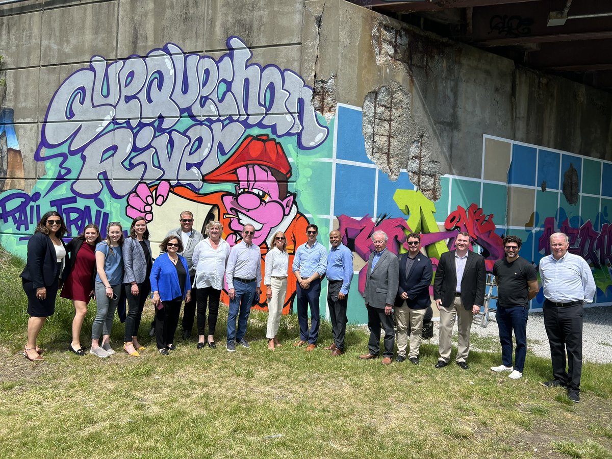 TY Team @CaroleFiola for an incredible tour of Fall River today. I learned so much and can’t wait to return. A city alive because of the #powerofculture #mapoli @masscultural