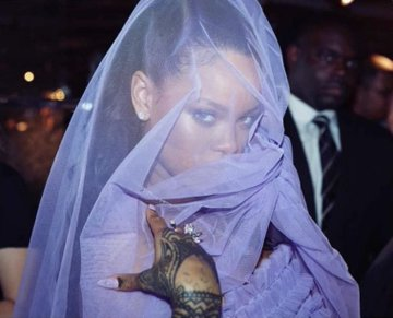 FentyPosts's tweet photo. @rihanna has now surpassed 46 MILLION total certified units in the UK.

She is the top certified female artist of all time in the country. 🇬🇧

#Rihanna, #RihannaNews, #Spotify https://t.co/yAM87aVeY9