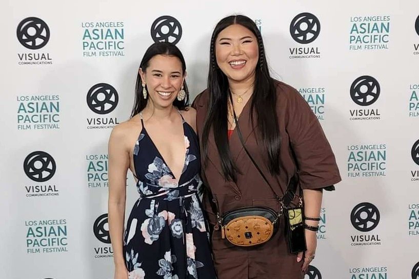 MoniqueBurias's tweet photo. Happy #AAPIHeritageMonth 🎉
Happy Belated #MothersDay💖
💐05/07/2022💐
#DealingWithDad #Screening
Thank you for this amazing opportunity 🙏 I'm so honored to be a part of this project💞
#LAAPFF https://t.co/rsmlWpEAOd