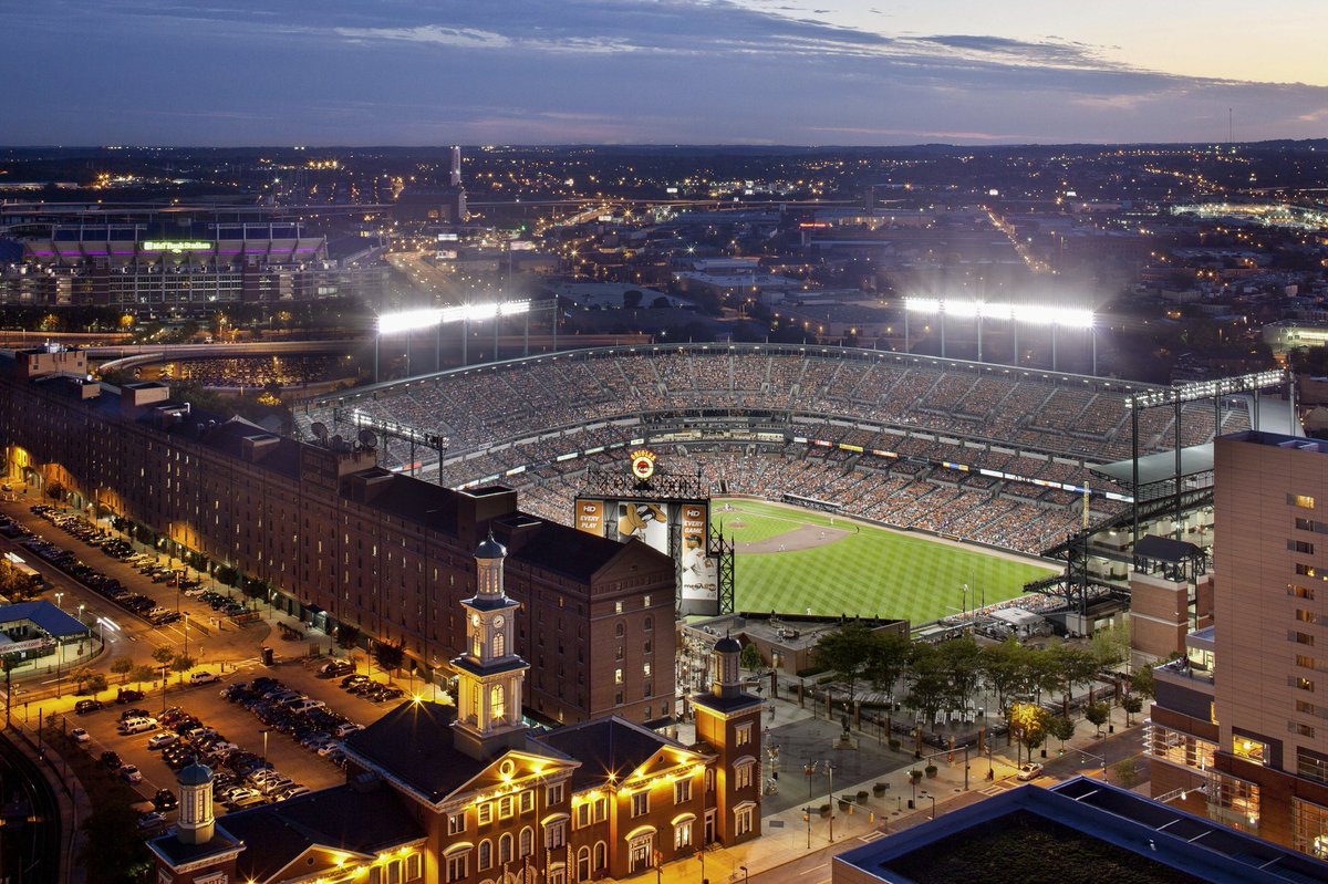 Populous's tweet photo. Populous designed eight of @betsperts' top 10 highest-rated stadiums in the U.S. — from new builds to transformational renovations. Proud to be leaders in creating iconic homes for the most recognizable names in sports &amp; entertainment.
 
https://t.co/VSIxk92c3W https://t.co/0Pv1WIKGVF