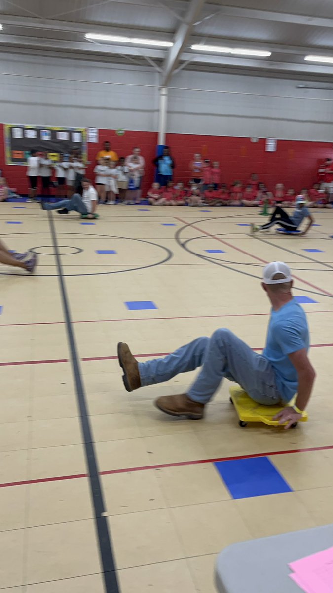 yourpeteacher's tweet photo. 2nd Day of @NCTS09 3rd-5th Grade #FieldDay was even better! Thnx 4 all who helped pitch in for our students!

@covnews @CovNewsEdu @RNC_Sports @NewtonCoSchools @Samantha_Fuhrey #NCSSBeTheBest https://t.co/8QBOCshUWC